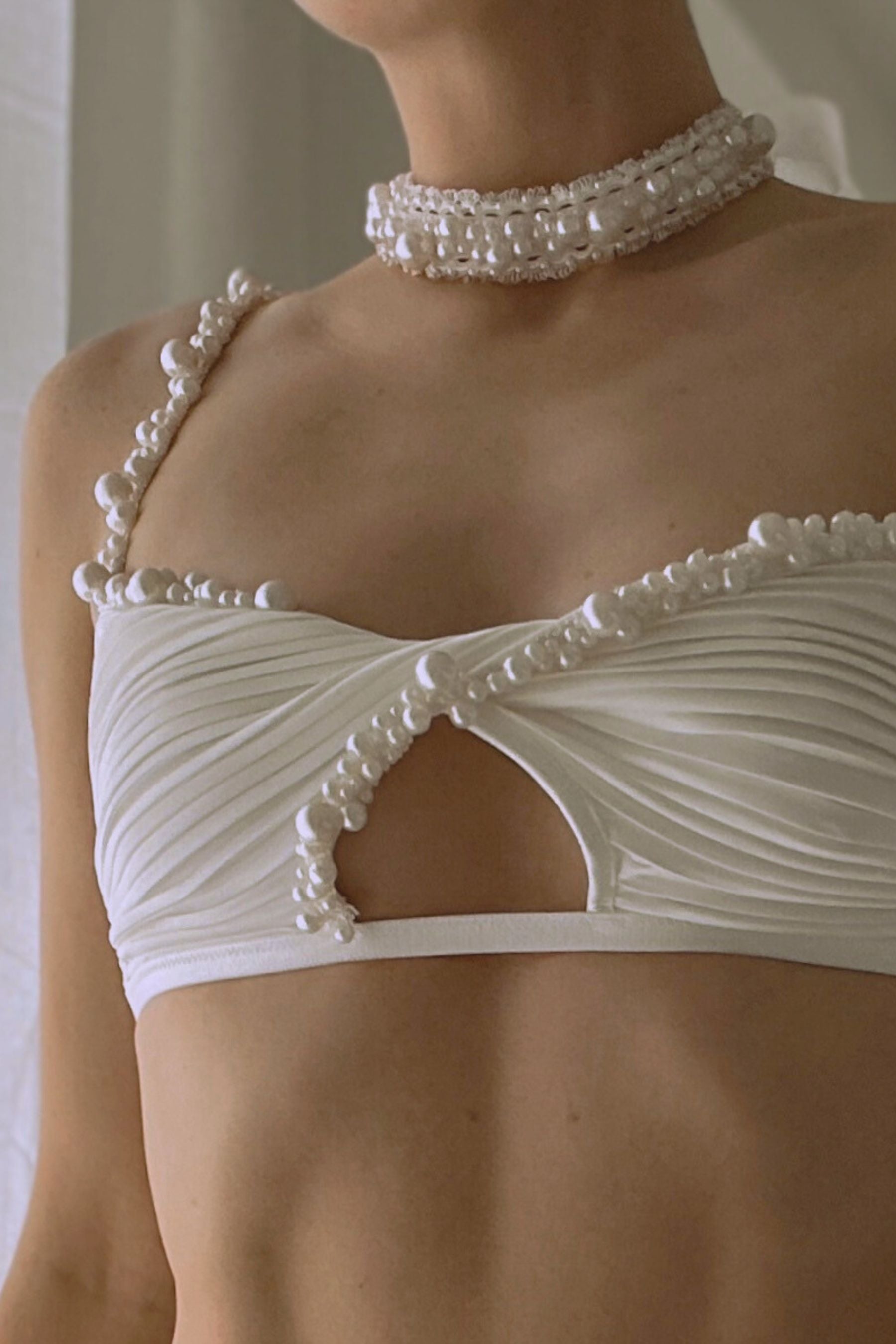 Ama Choker
